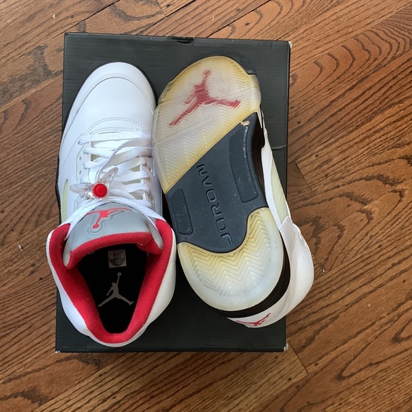 Jordan 5 Retro “Fire Reds” - Picture 6 of 8